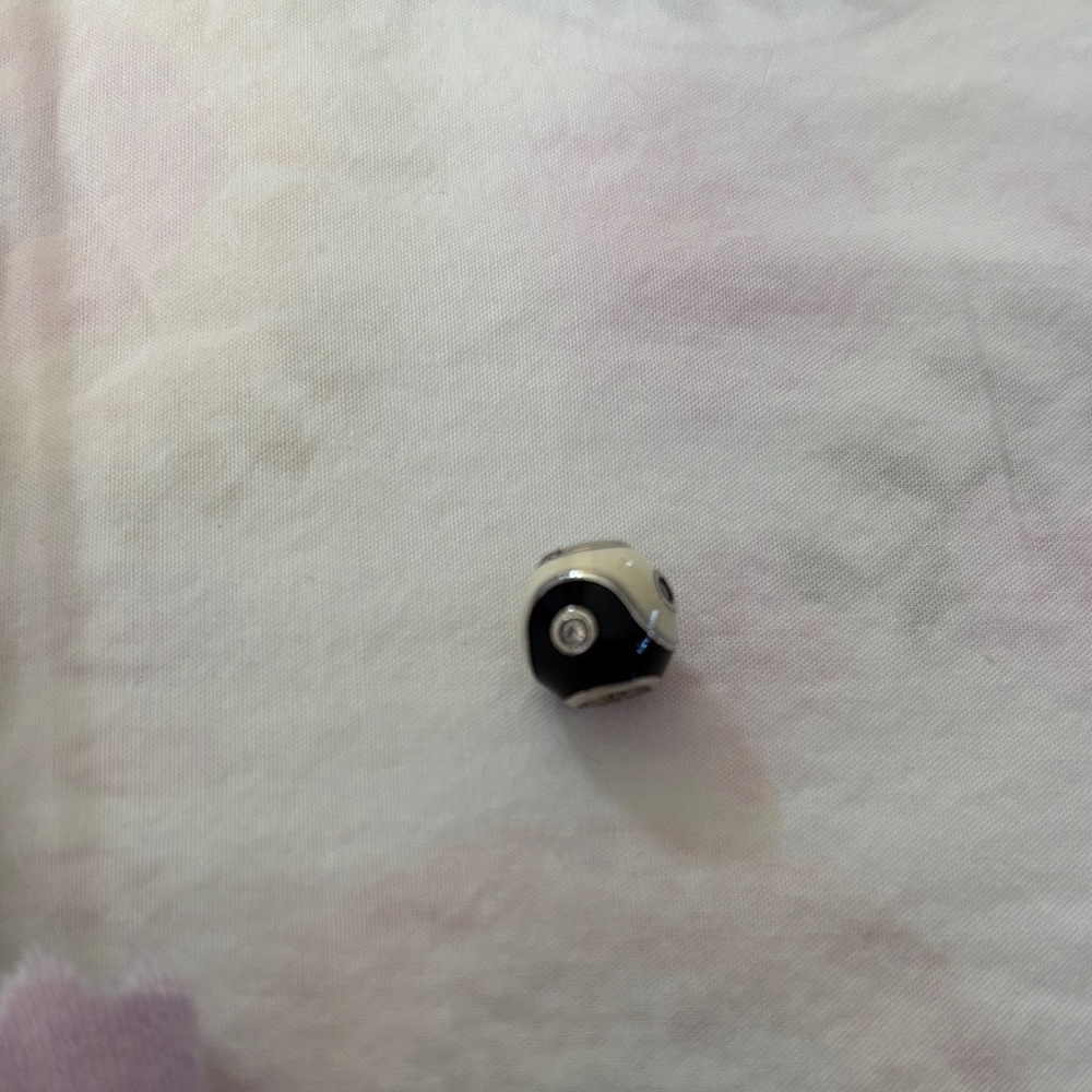 Pandora Black and White Yin Yang Charm retired Authentic 925 ALE